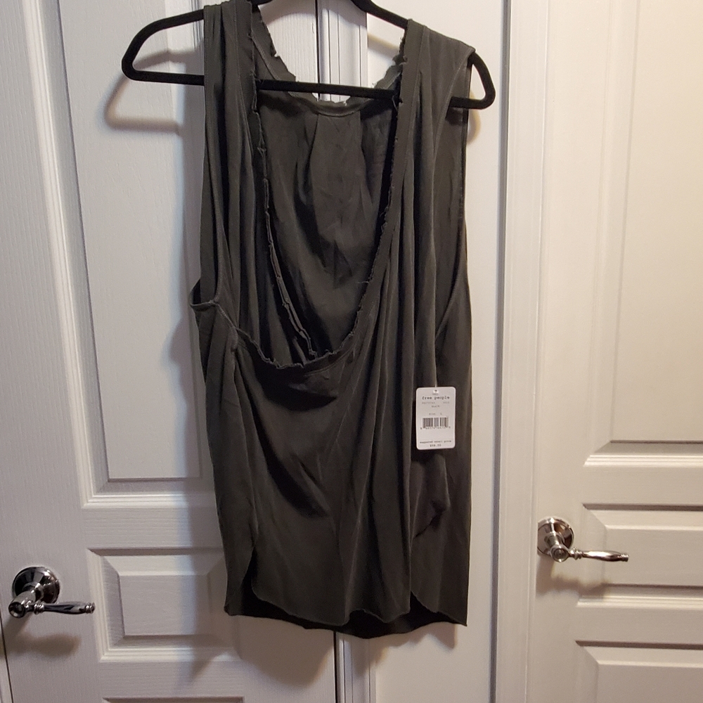 top - Picture 3 of 4